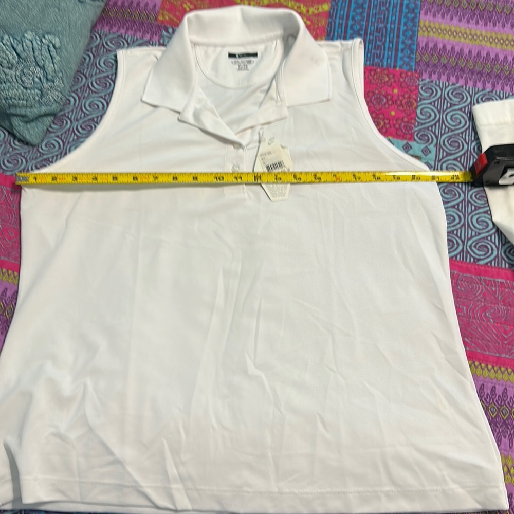 Greg Norman NWT white sleeveless golf polo-XL